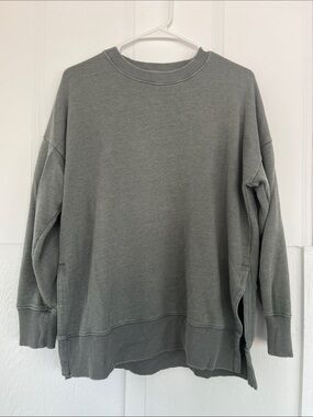 Aerie sweatshirt